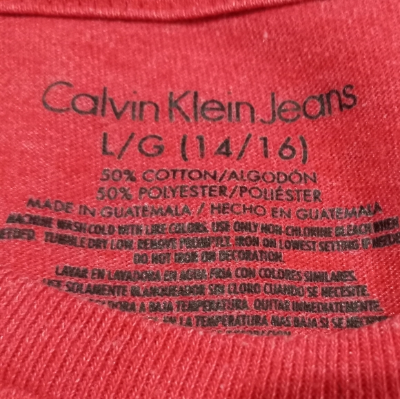Red Calvin Klien T shirt size L 14/16 - Picture 3 of 4